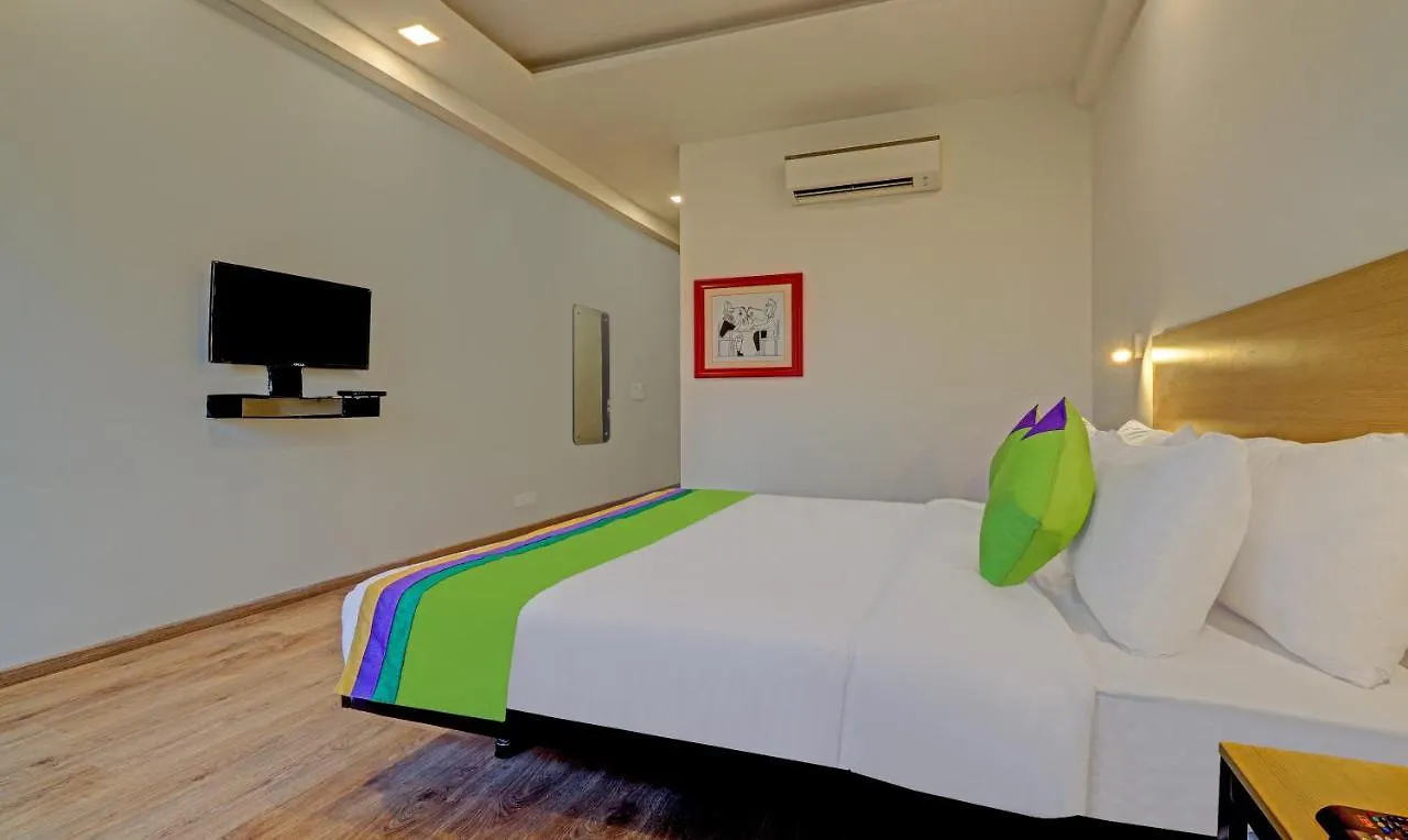 Treebo Trend Chs Medanta Hotel Gurgaon 3*,